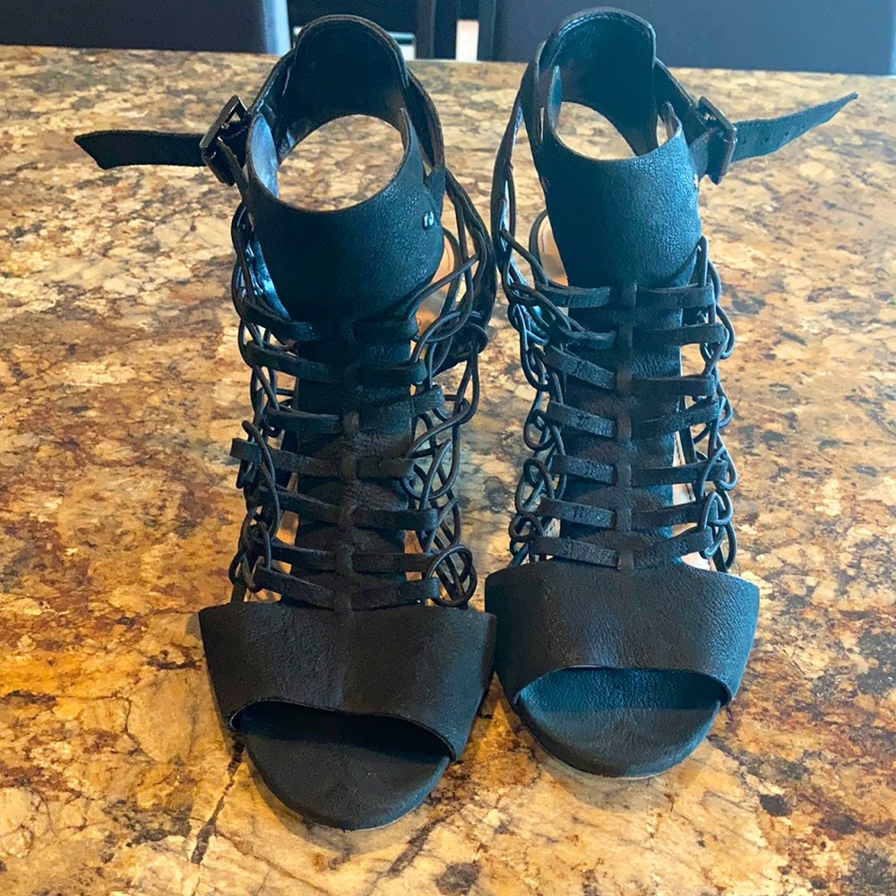 Vince Camuto size 10 cone heel sandals